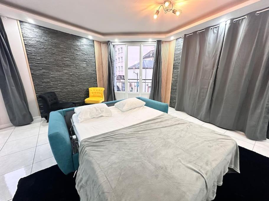 E Servagnat T3 Luxe Avec Sauna Jacuzzi Et Hammam Epernay Luaran gambar
