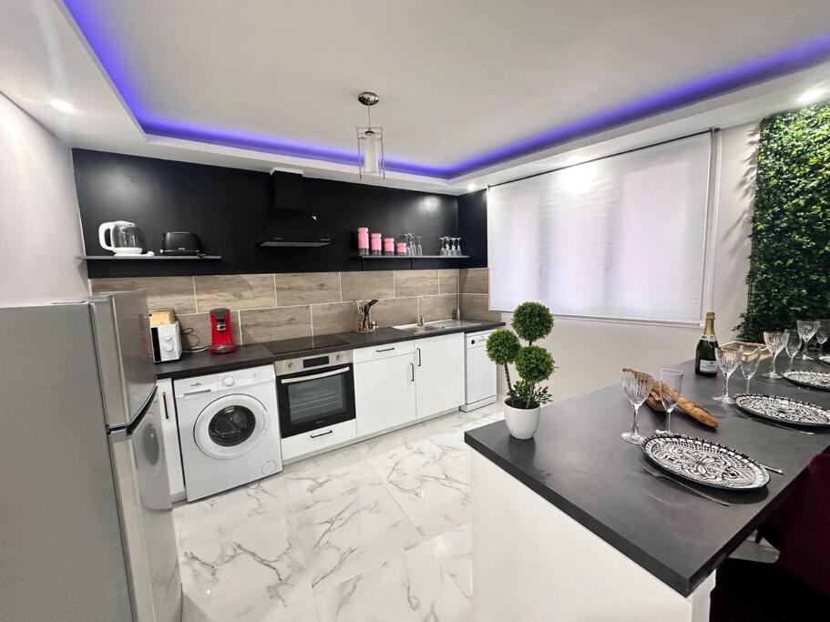 E Servagnat T3 Luxe Avec Sauna Jacuzzi Et Hammam Epernay Luaran gambar